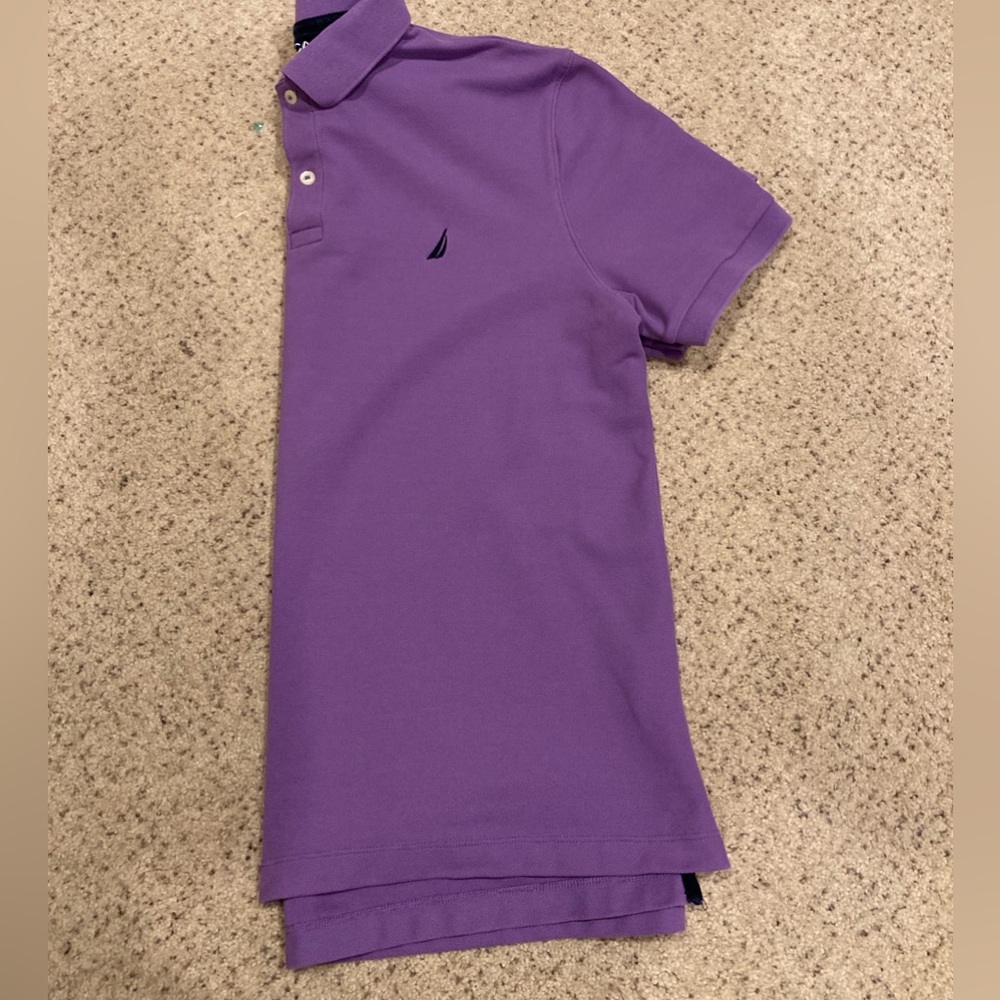 Nautica performance deck polo shirt.  XL and purple in color.